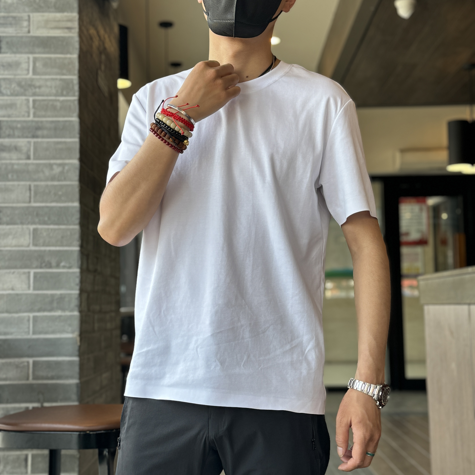 挺括十足加厚螺纹领设计男士夏季无痕短袖商务圆领压胶半袖打底衫