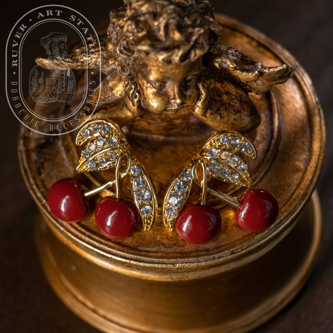 宋宋四月新品斯米兰卡小樱桃耳饰702///装饰/BURACHIE