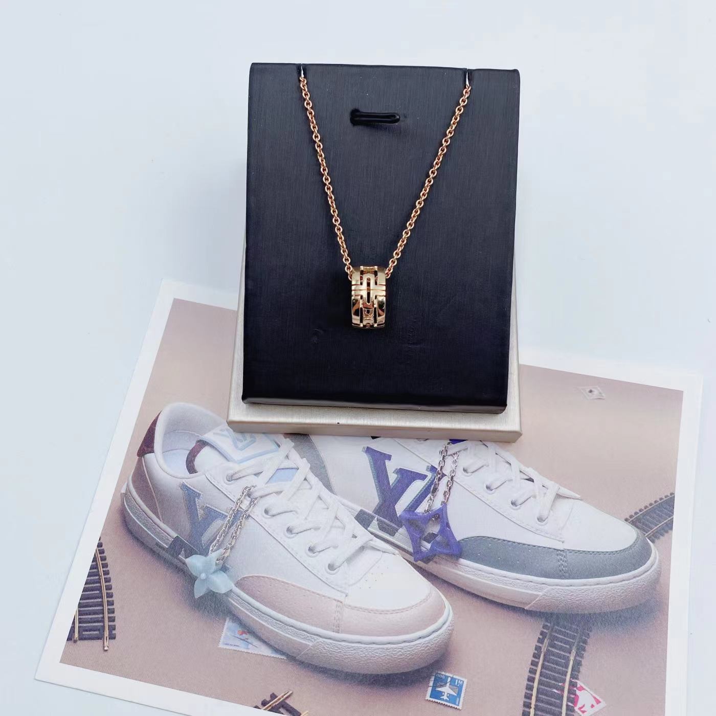 95新 BVLGARI/宝格丽 安洁利田哥项链/SK0094709