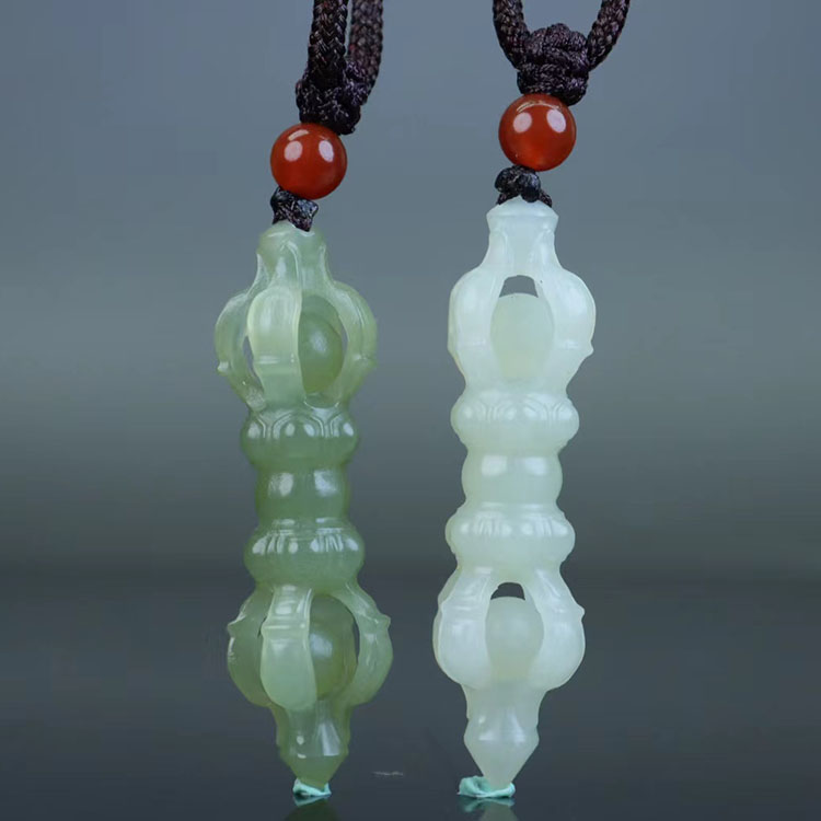 天然和田玉冰晴水白玉镂空金刚杵降魔杵吊坠女士玉石挂件手工雕刻