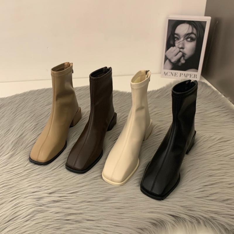 红蜻蜓牌法式方头马丁靴高跟瘦瘦短靴鞋子女合秋冬新款爆款加绒白