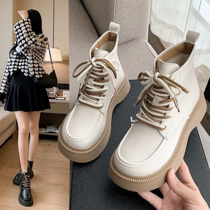 红蜻蜓牌马丁靴英伦风春秋季新款厚底加绒保暖短筒靴子时尚鞋