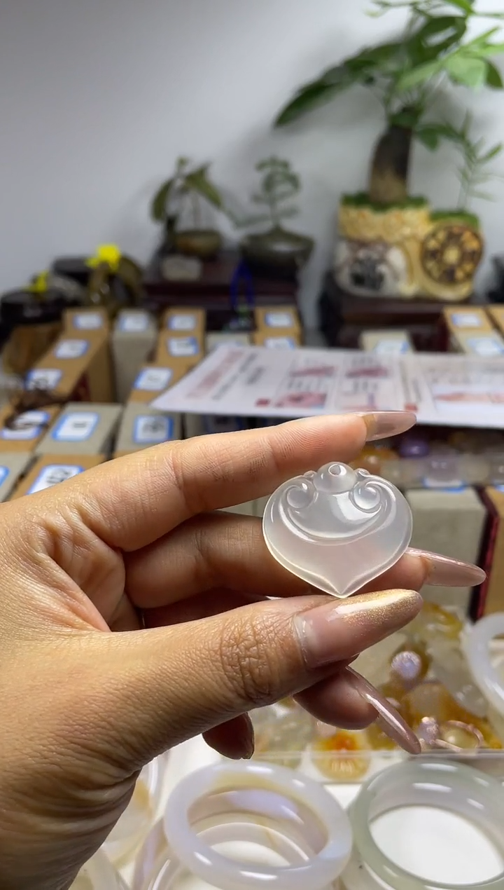 【闪购商品】玛瑙手镯未镶嵌玛瑙如意