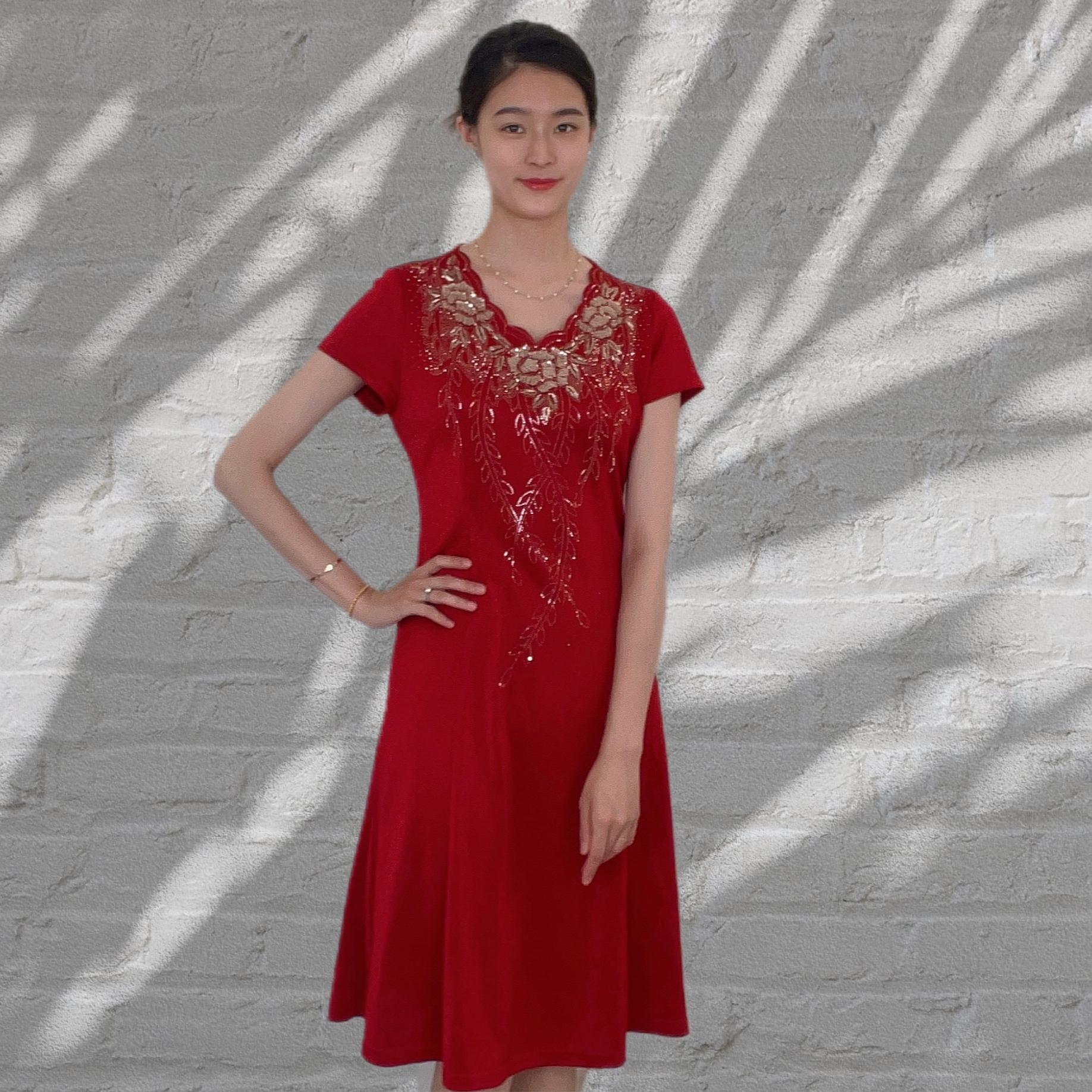 春夏喜妈妈喜婆婆宴会款修身显瘦连衣裙香槟串珠87261红、藕粉