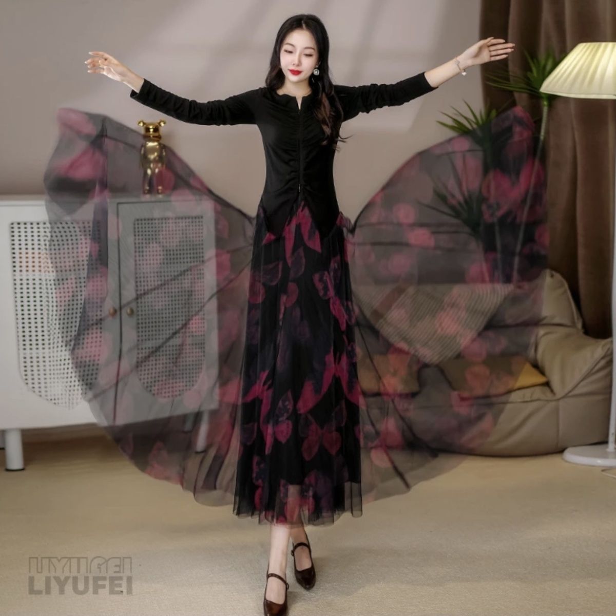 正反两穿遮肉显瘦2025新款双面穿洋气修身气质百搭高腰半身裙黑色