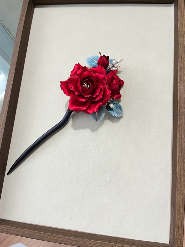 小狐狸非遗绒花烧边红玫瑰复古手工檀木簪古风民族风国风头饰发簪