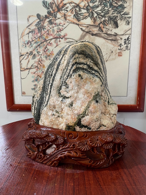 室内平安石摆件【国宝-侧身】高32cm～宽28cm～厚15cm～