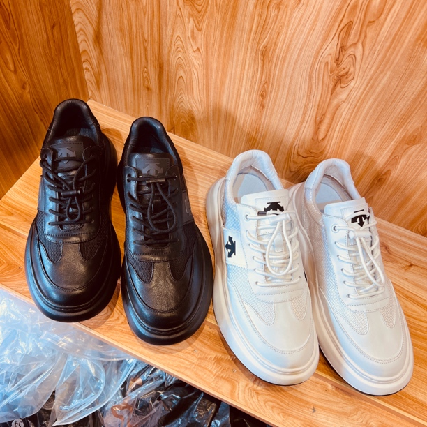 男鞋2024新款春季透气潮流百搭小白鞋低帮网面透气厚底运动休闲鞋