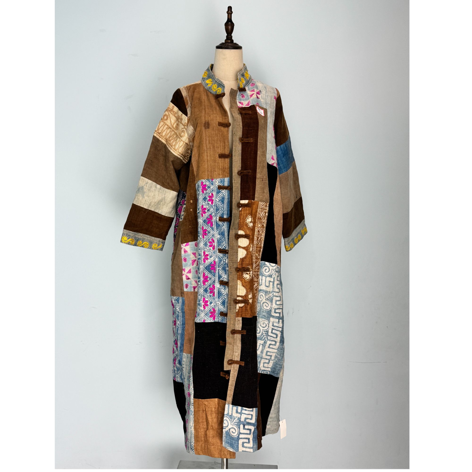 汉麻拼五十年老布刺绣手工外套孤品