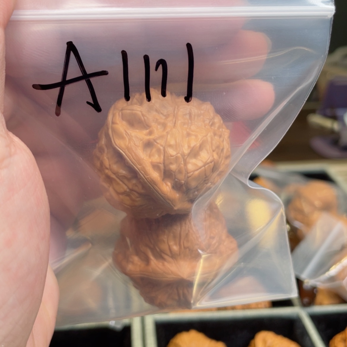【闪购商品】桃核吊坠