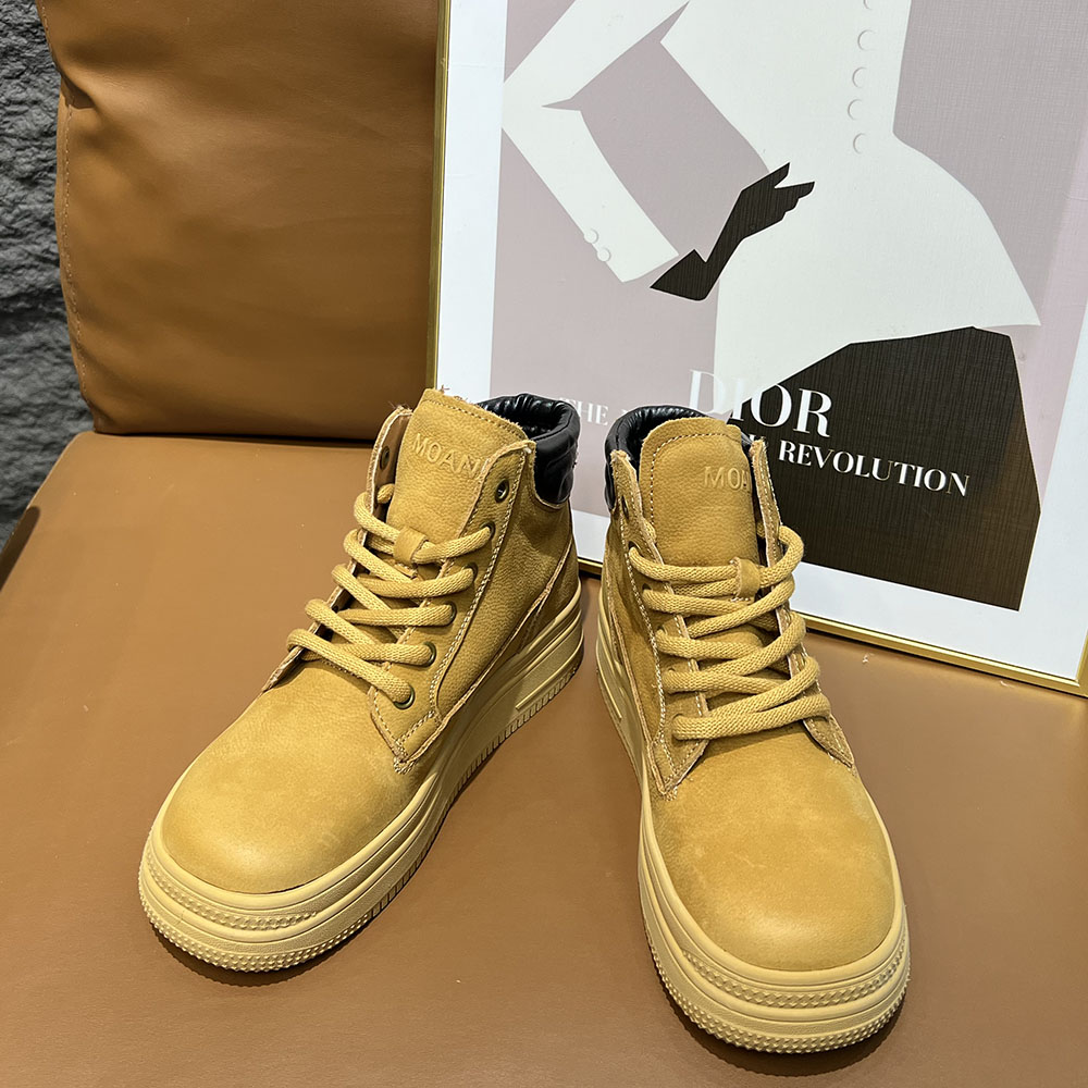 2025秋冬真皮短靴女休闲韩版雪地靴马丁靴情侣款里外全皮透气百搭