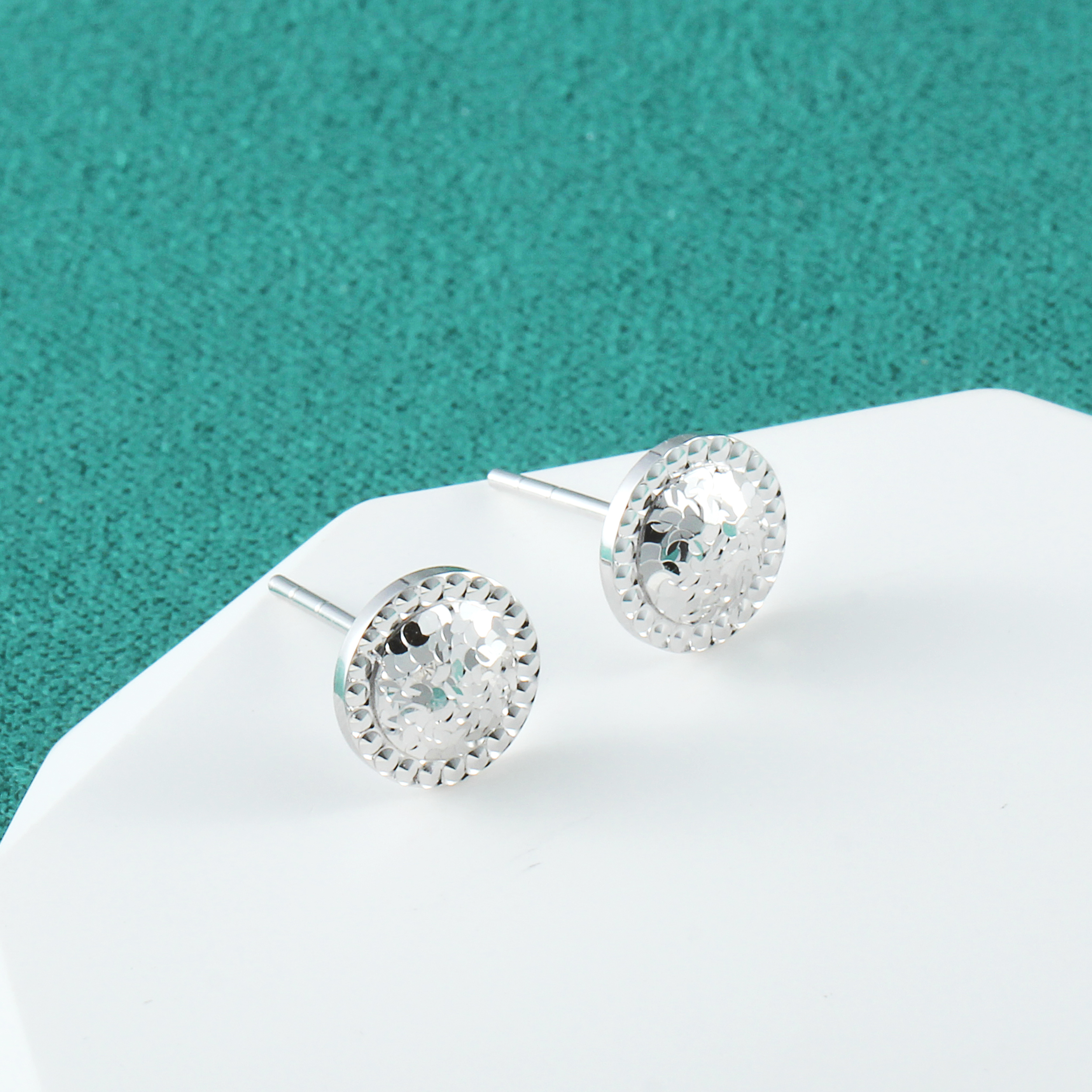 瑞梦缘珠宝 PT990 碎碎冰 圆珠耳钉 CT001E-3