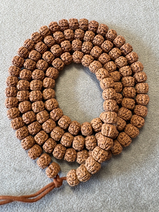 【潜水艇】原生态潜水艇盘龙纹姜黄皮色小金刚菩提108长串