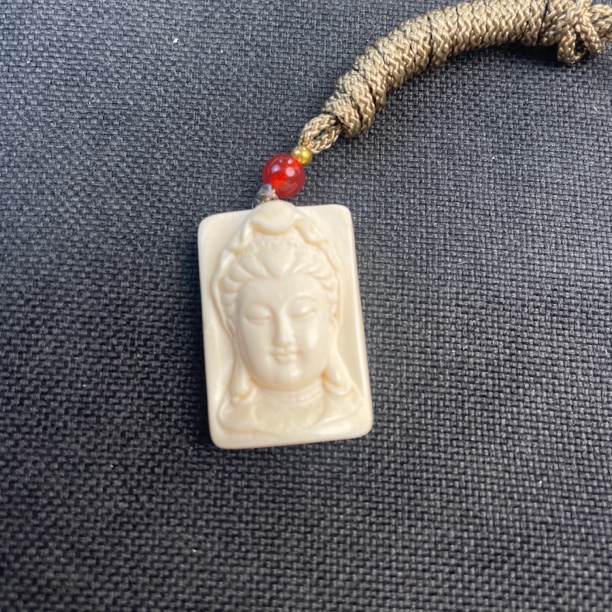 13068保真猛犸观音挂件