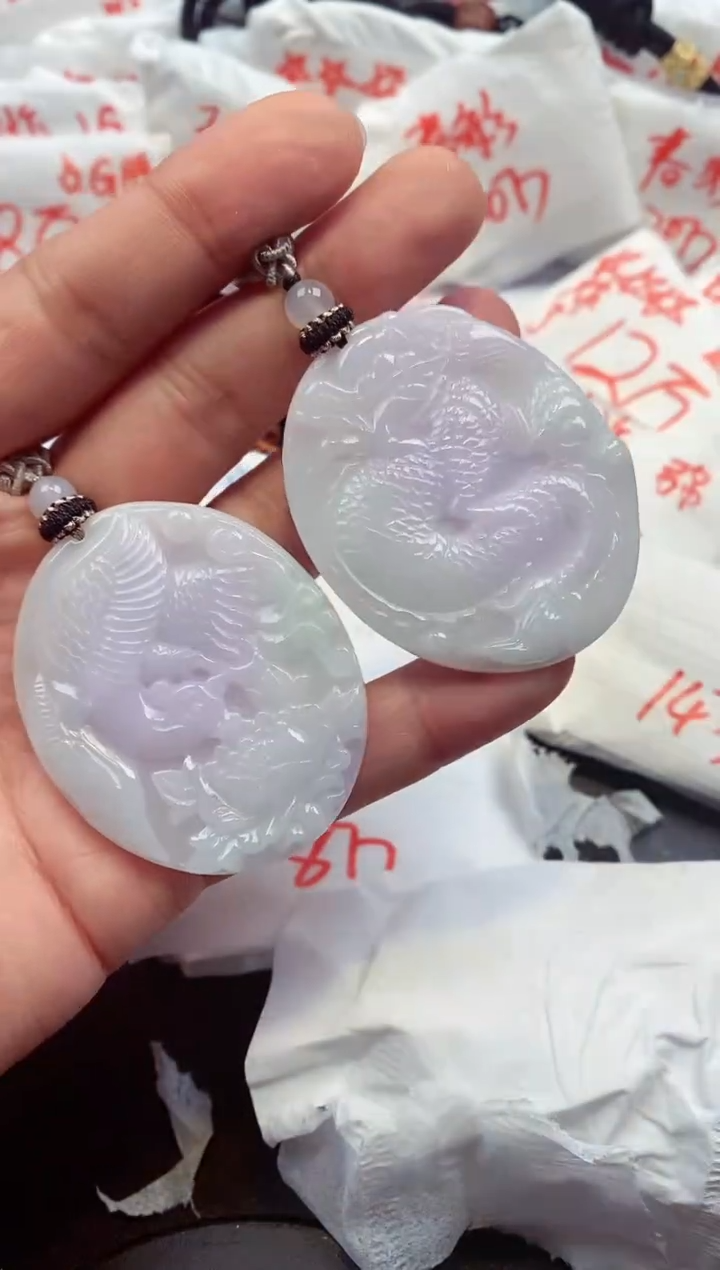 【闪购商品】翡翠颈饰未镶嵌715
