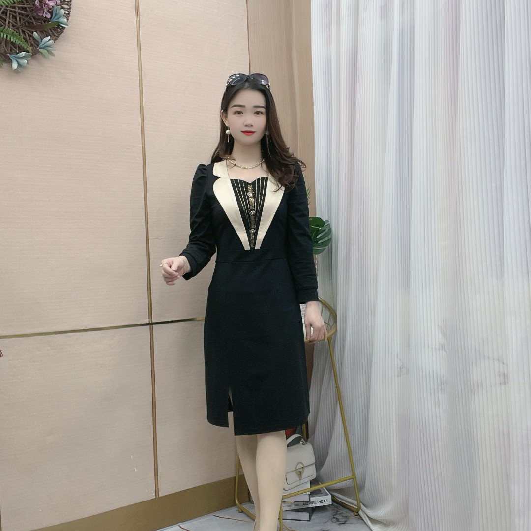 【断码福利】高端气质洋气时尚收腰显瘦拼接件长袖女装连衣裙8890
