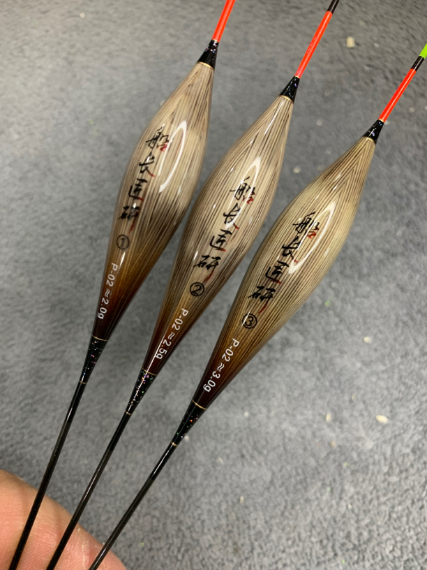 p02枣核型鲫鱼鲤鱼混养鱼漂黑坑抢鱼水库行程接口浮漂偷