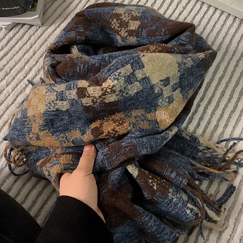 2025新款围巾秋冬氛围感格纹流苏保暖男女情侣加厚加长款围脖礼物