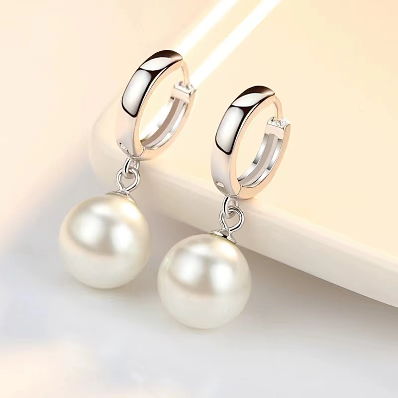 925银耳饰 2025年火爆款高级感气质耳环防过敏百搭简约经典耳坠女