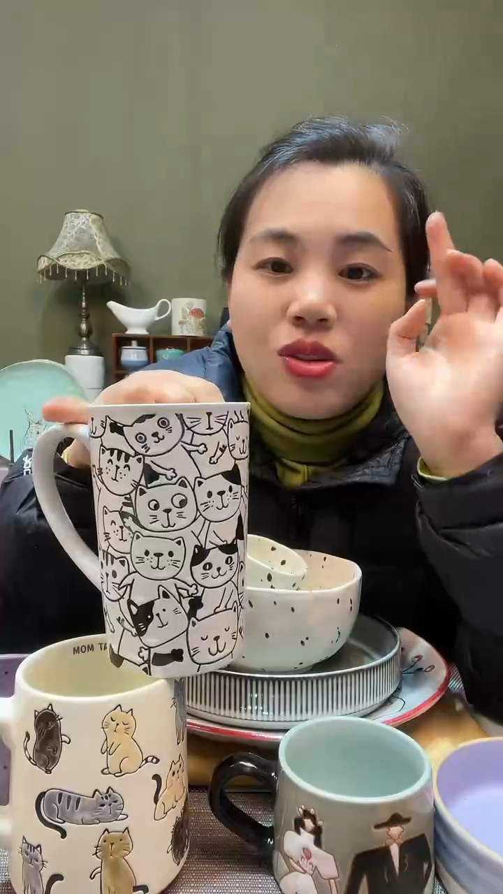 【闪购商品】陶瓷盘猫咪高杯 微瑕满20发货