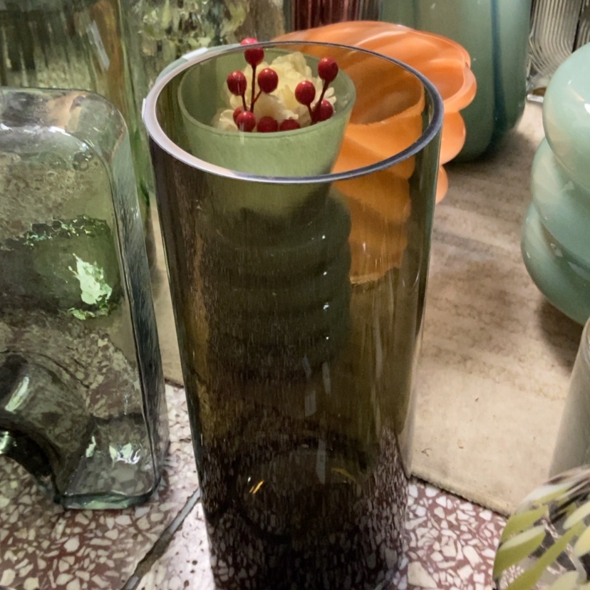 【闪购商品】烟灰色玻璃花瓶玻璃
