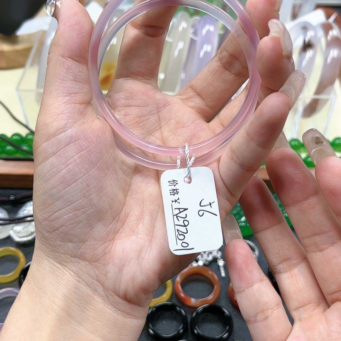 【闪购商品】玛瑙/玉髓手镯合金
