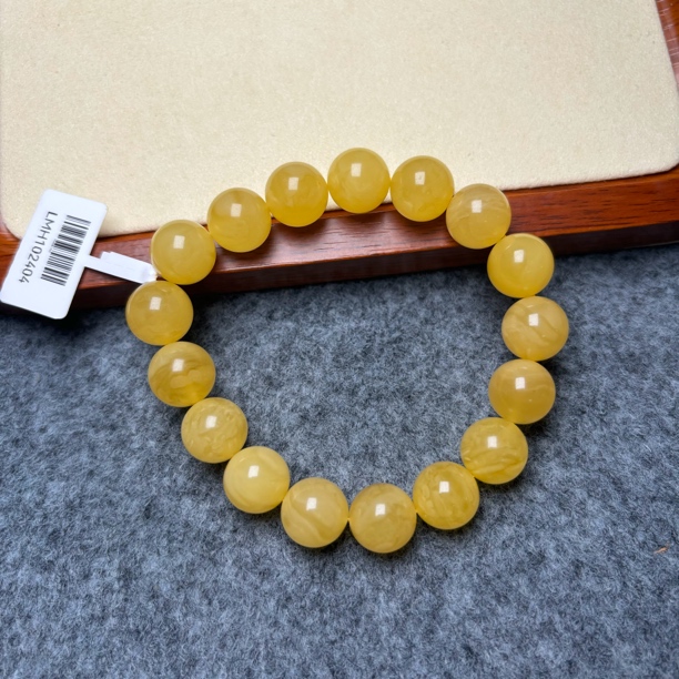 天然鸡油黄蜜蜡手串