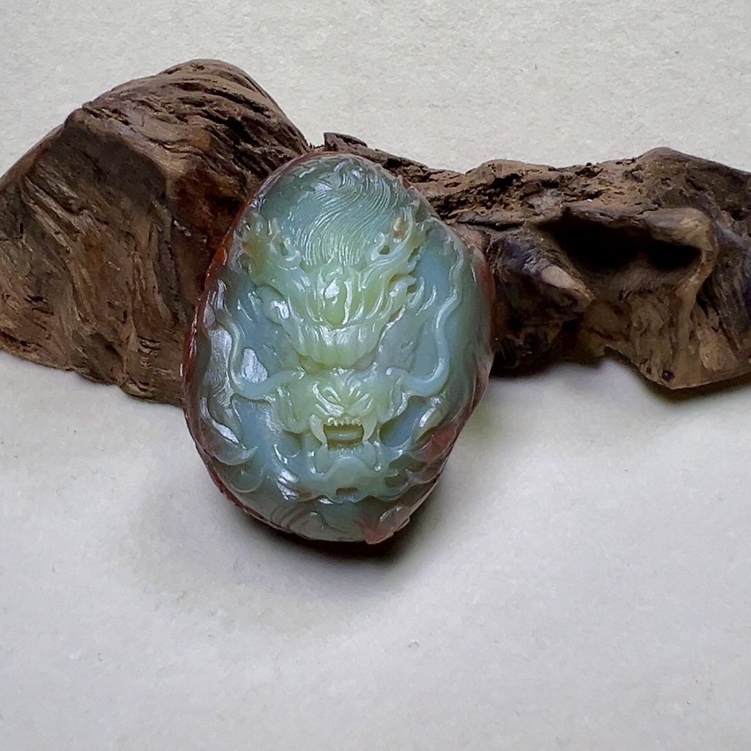 四川凉山老矿盐源玛瑙蓝色独料文玩毕业收藏级大师工艺龙凤呈祥