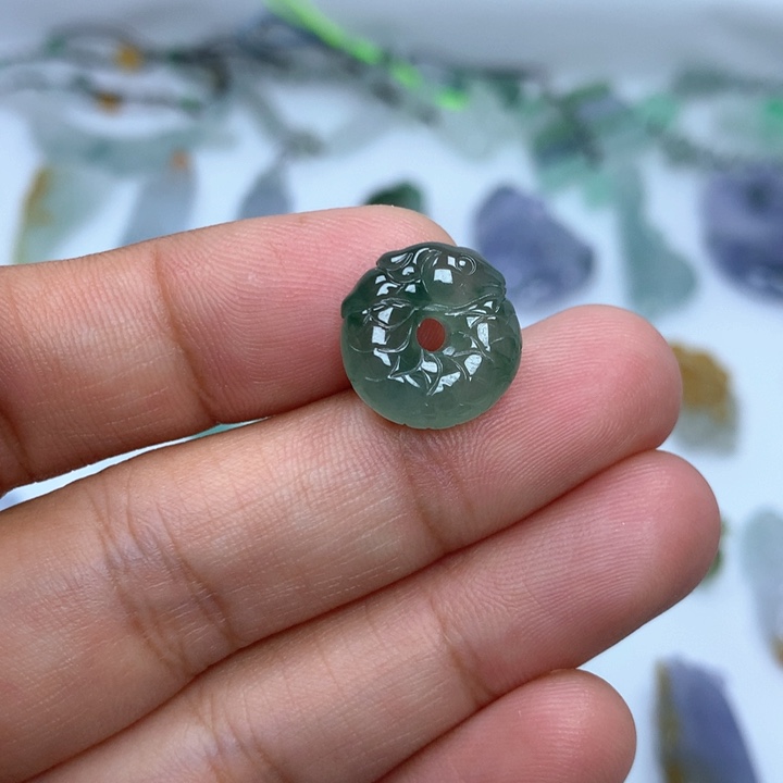 翡翠吊坠(不含链)未镶嵌