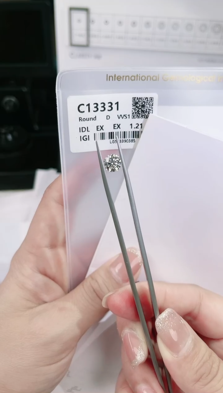 【闪购商品】实验室培育钻石裸石未镶嵌C13331