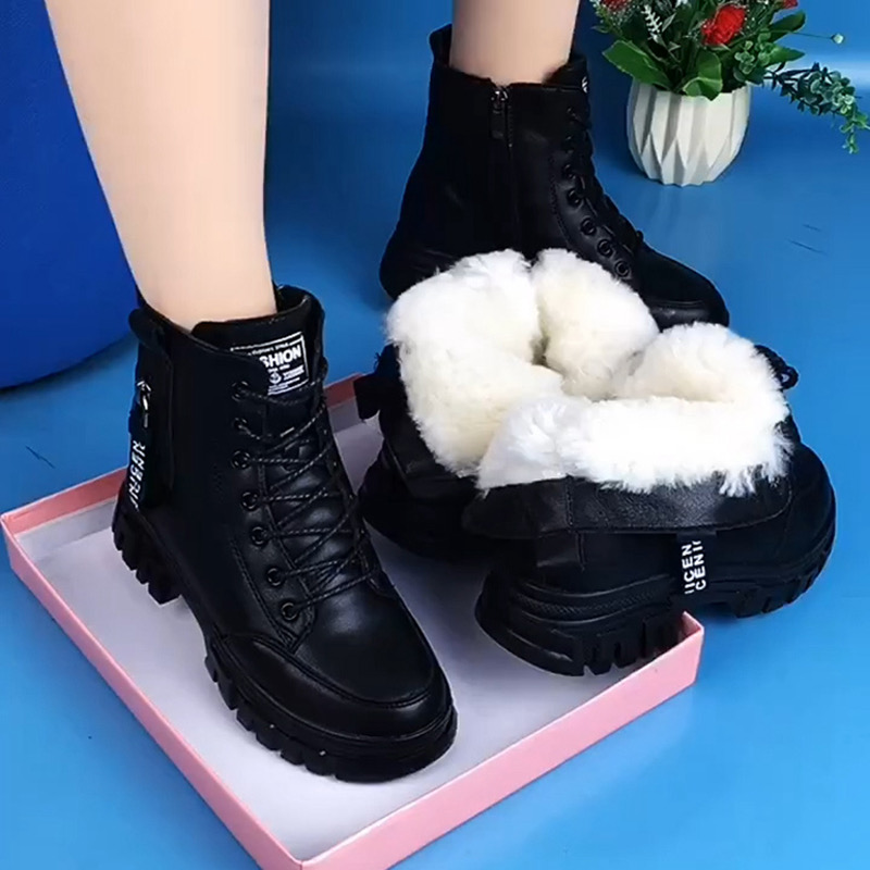 东北加绒加厚雪地靴女2025年冬季新款平底显瘦保暖抗寒短靴大码43