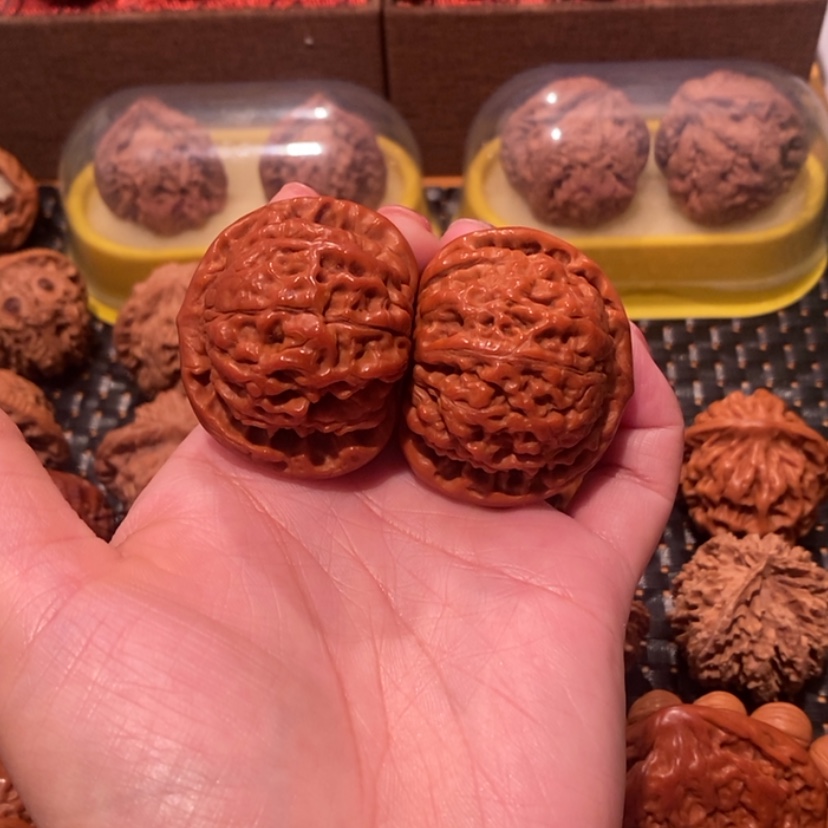 【闪购商品】文玩核桃吊坠m****彭