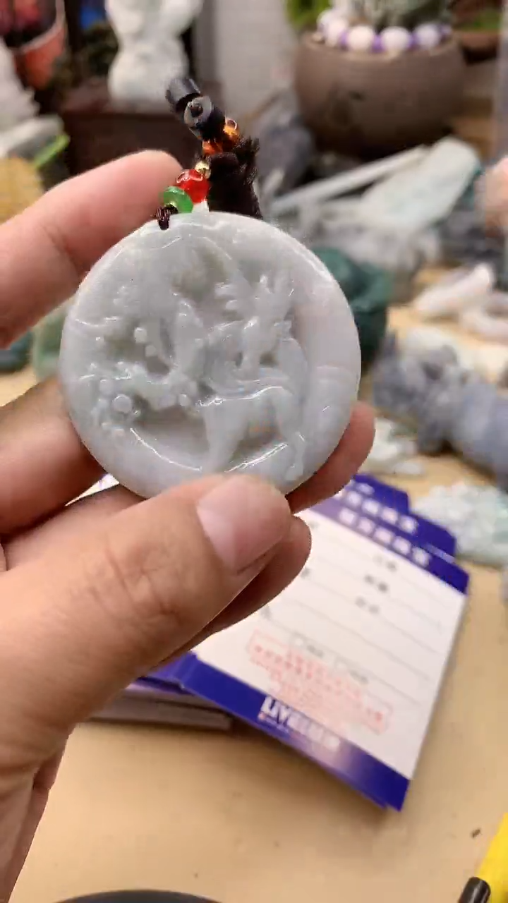 【闪购商品】翡翠颈饰未镶嵌翡翠