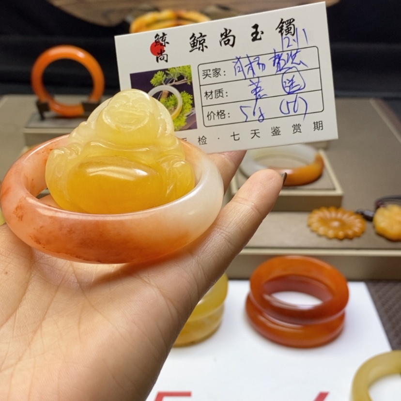 【闪购商品】石英质玉（黄龙玉）手镯未镶嵌肖**装