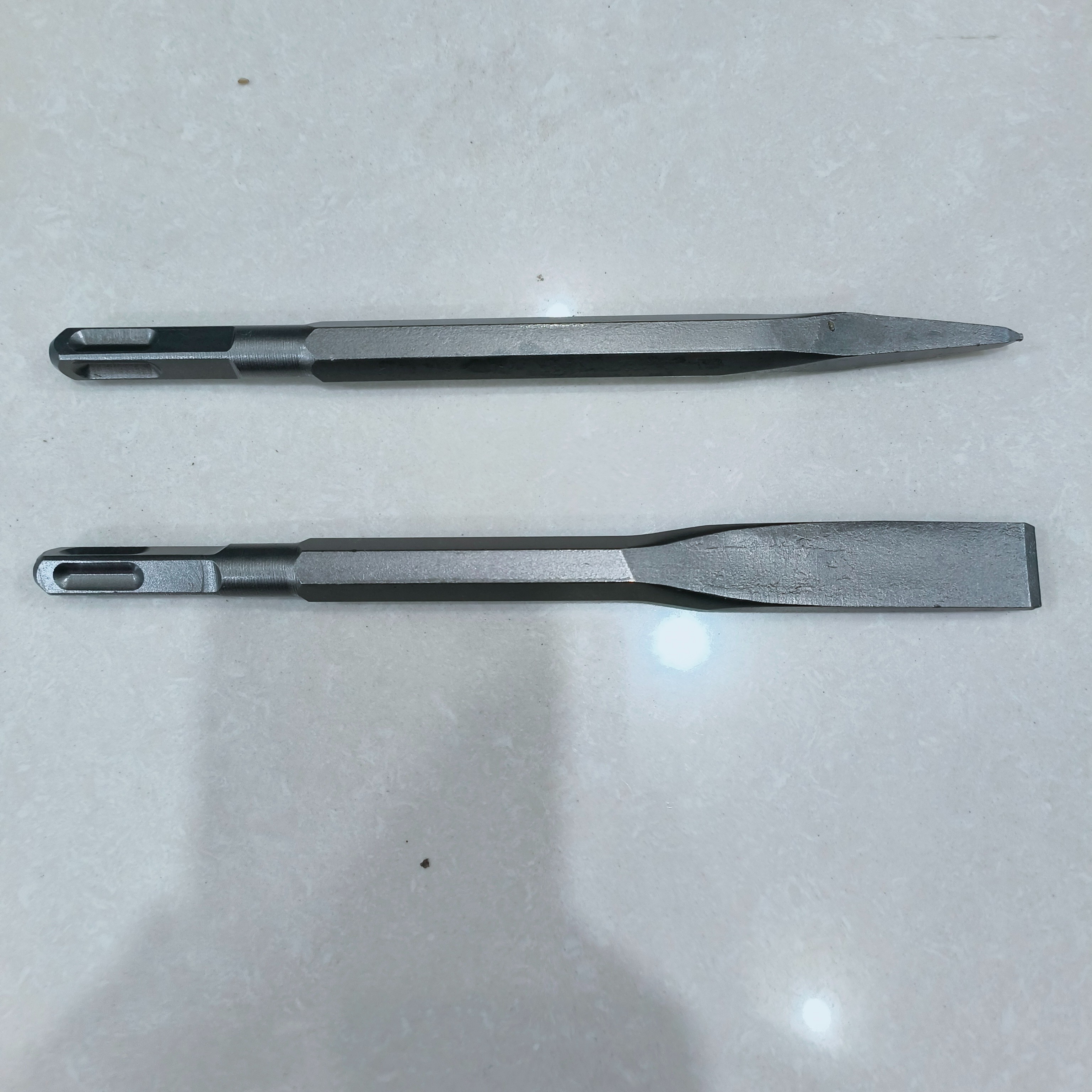 电锤镐头（镐头尖的和扁的）