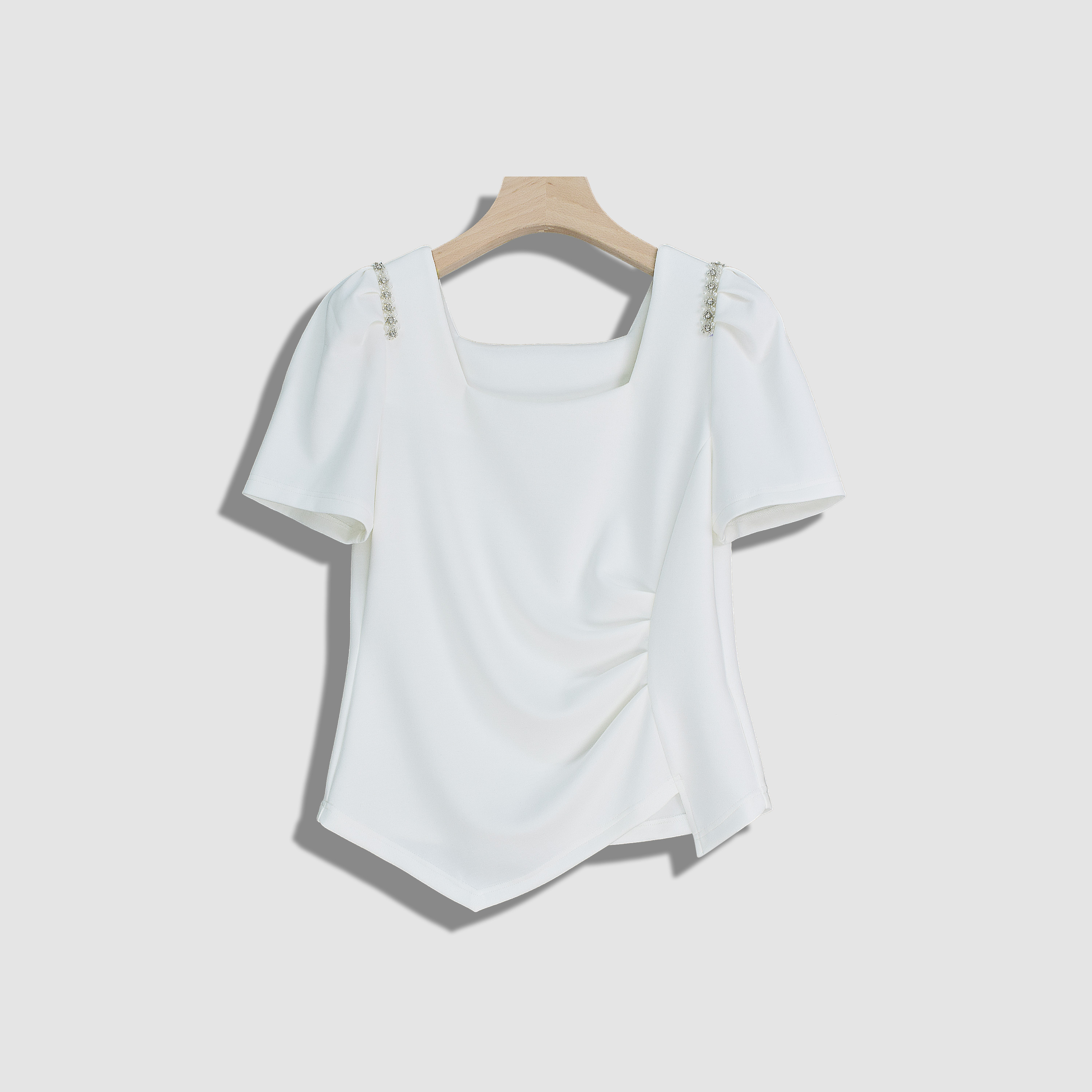 【菲儿】方领镶钻不规则收腰百搭短袖T恤-A162-Y11512-GB