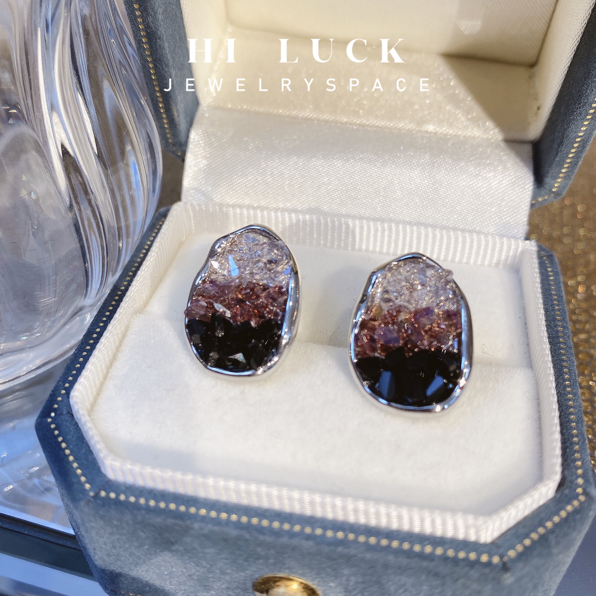 铜合金耳饰 Hiluck高级感清冷灰色蚊香盘椭圆渐变小巧气质耳饰！