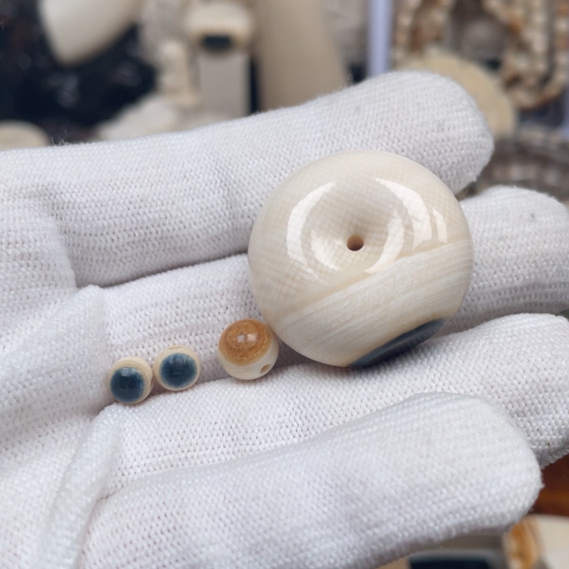 【闪购商品】小*牌子手串手链吊坠