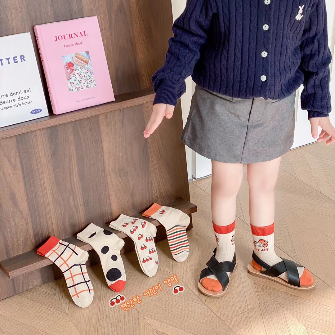 安馨推荐   丫丫时尚洋气儿童袜子百搭可爱（一袋5双）