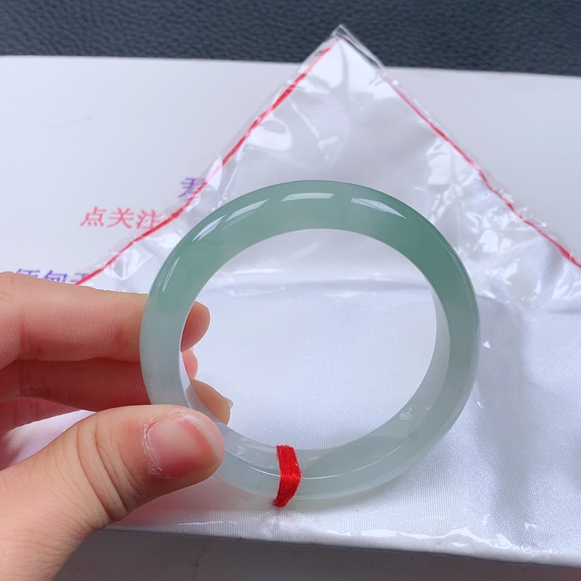 【闪购商品】翡翠手镯未镶嵌a****爬