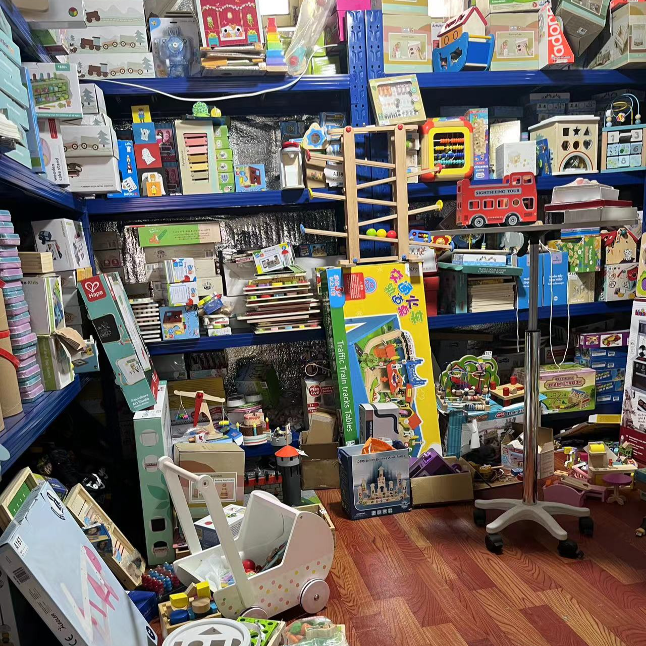 帅婕玩具屋200-300