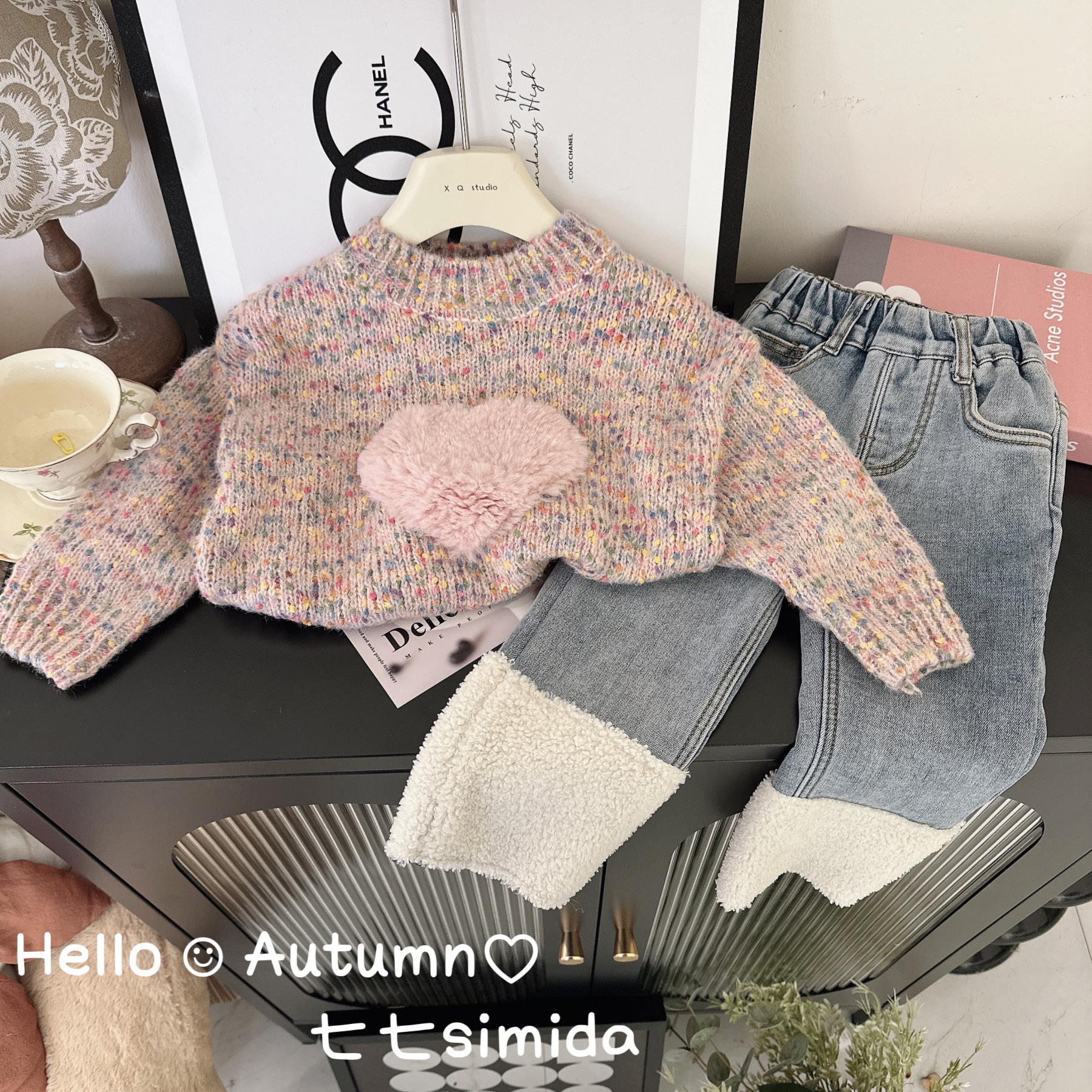 女童冬季新款洋气温柔爱心毛衣加绒毛边牛仔裤套装C10782