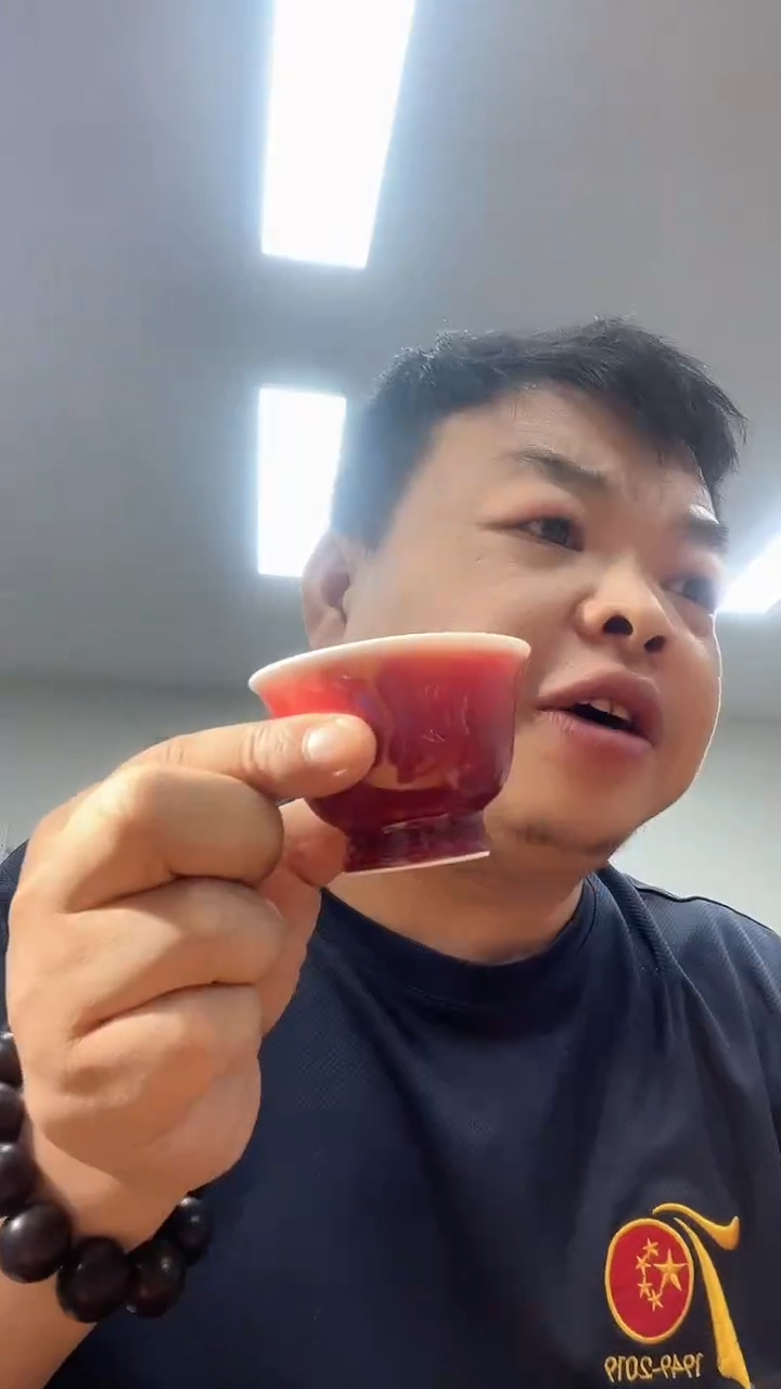 【闪购商品】杯杯陶瓷郎红杯子