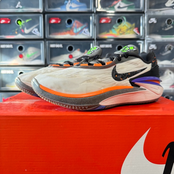 95新 NIKE/耐克 43码/GTcut2白黑 正品篮球鞋非原盒 鞋底纹路都在