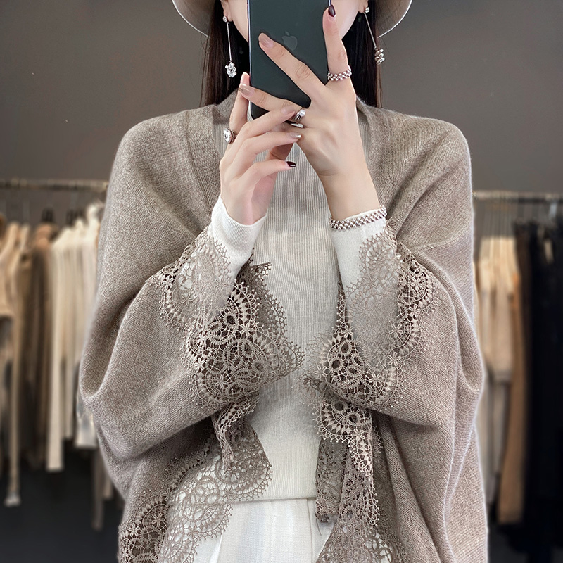 100%羊毛女士披肩搭旗袍围巾开衫保暖慵懒风秋冬宽松百搭时尚气质