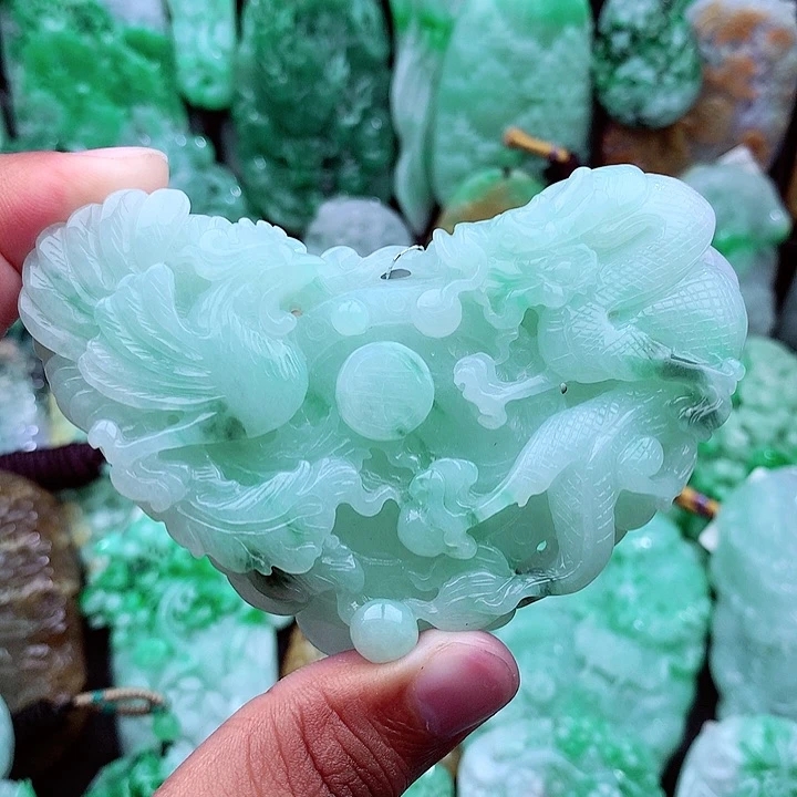 天然A货翡翠龙凤锁牌