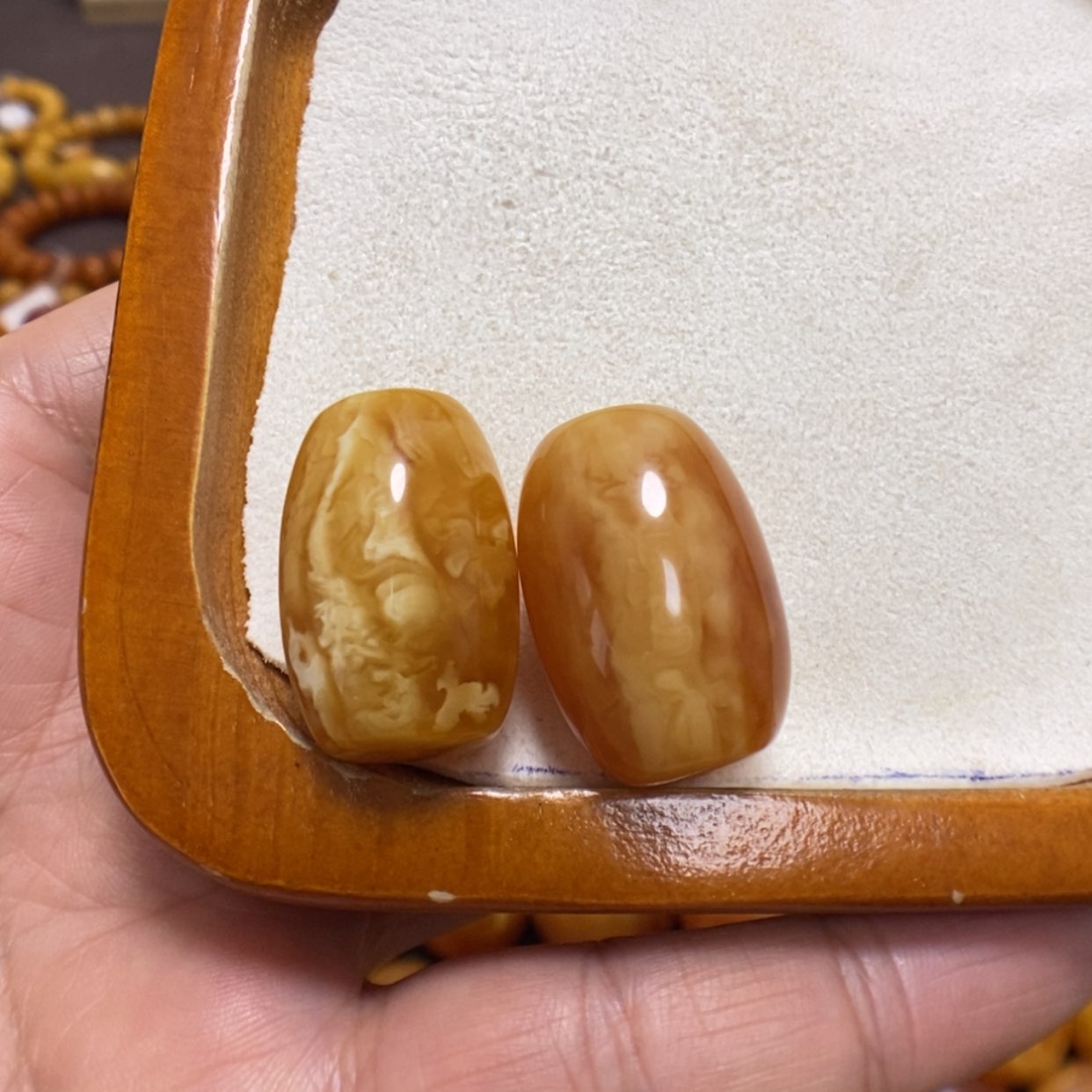 【闪购商品】蜜蜡裸石未镶嵌戊*道配饰穿一起