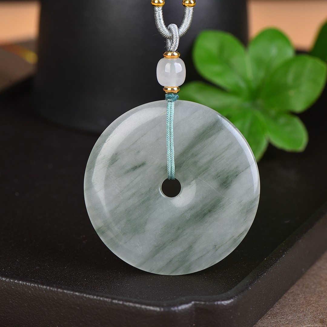 新疆天山翠平安扣寓意平安无事规格50*50多样性发货