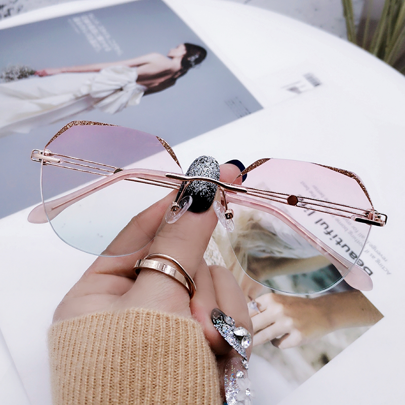 小红书同款超轻防蓝光无框近视眼镜女可佩有度数无边框眼镜素颜潮