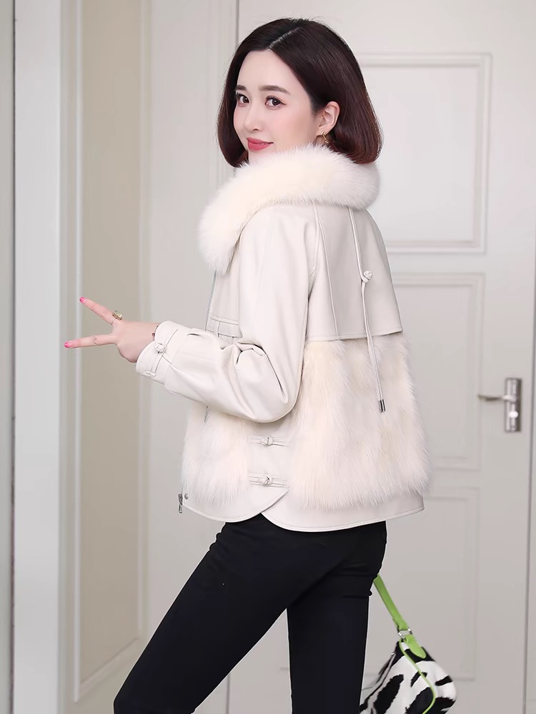 2024新款外套女爆款小个子短款皮毛一体显瘦冬季外套真皮